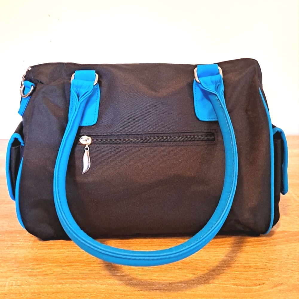 👀 💙 NFL Carolina Panther's Deluxe Handbag nwt - Picture 5 of 13